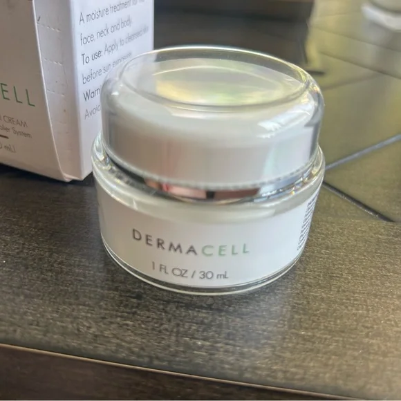 Dermacell New enriched collagen cream for face 1 ounce jar with box, open box - Picture 4 of 8